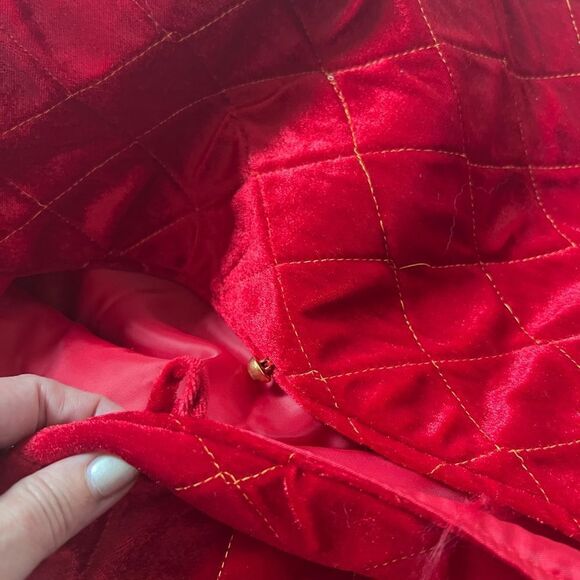 Red and Gold Quilted Velvet Christmas Tree Skirt - Picture 8 of 15
